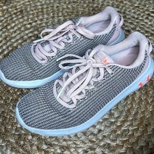 Women’s Under Armour Sneakers 8